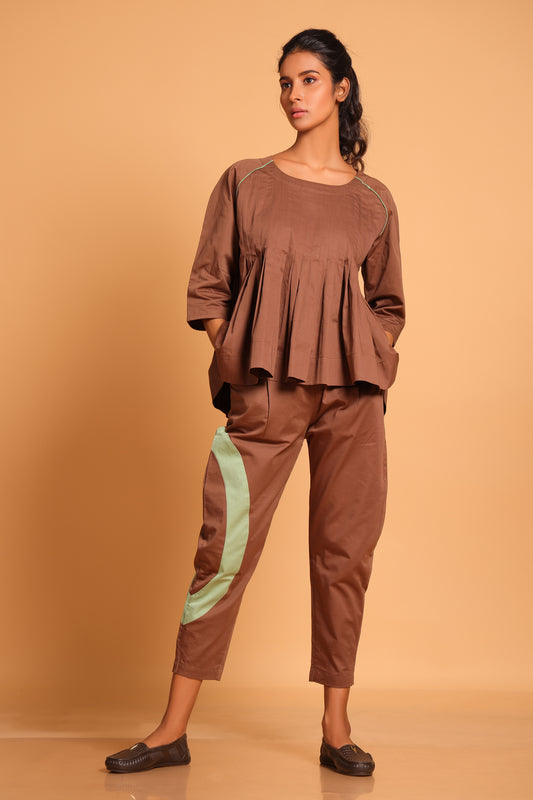 Casual Chic Cotton Pleated Ensemble Co-ord Set - Brown 2