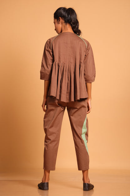 Casual Chic Cotton Pleated Ensemble Co-ord Set - Brown 2
